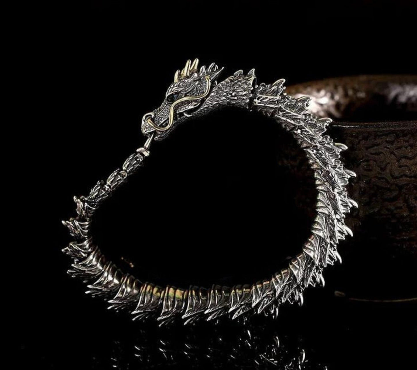 Dragon's Embrace Draak Armband | Voor Kracht en Mystiek